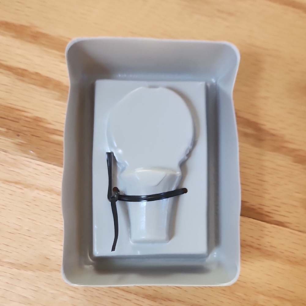 NIB Prodyne Medallion Bottle Stopper - Picture 6 of 10